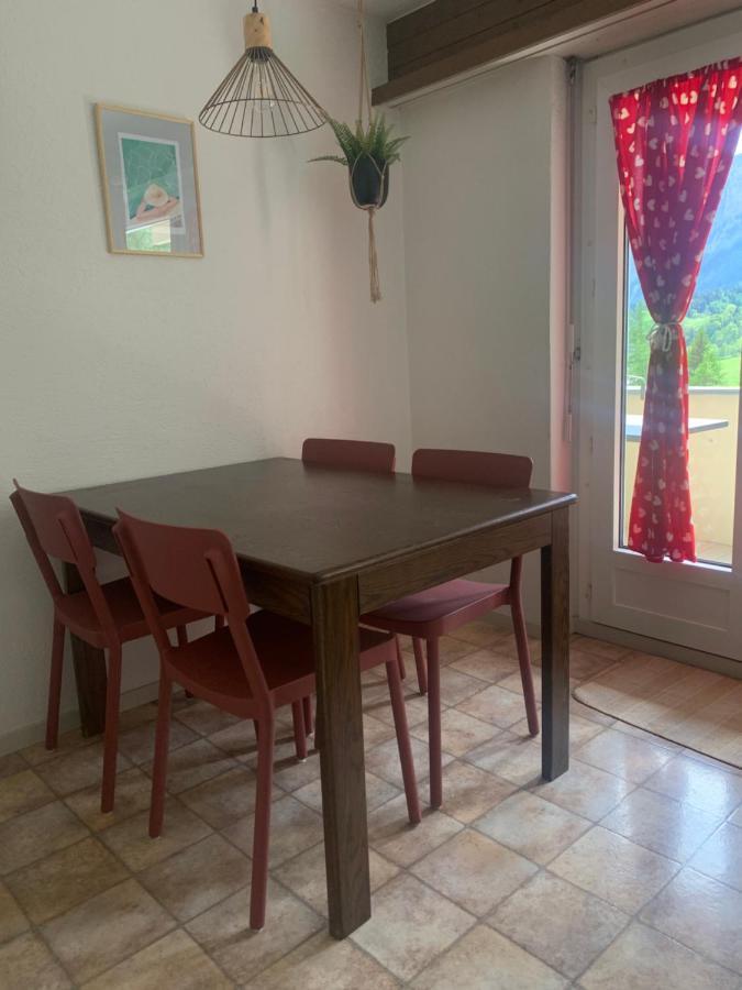 Appartement 1,5 Piece ลอยเคอร์บัด ภายนอก รูปภาพ